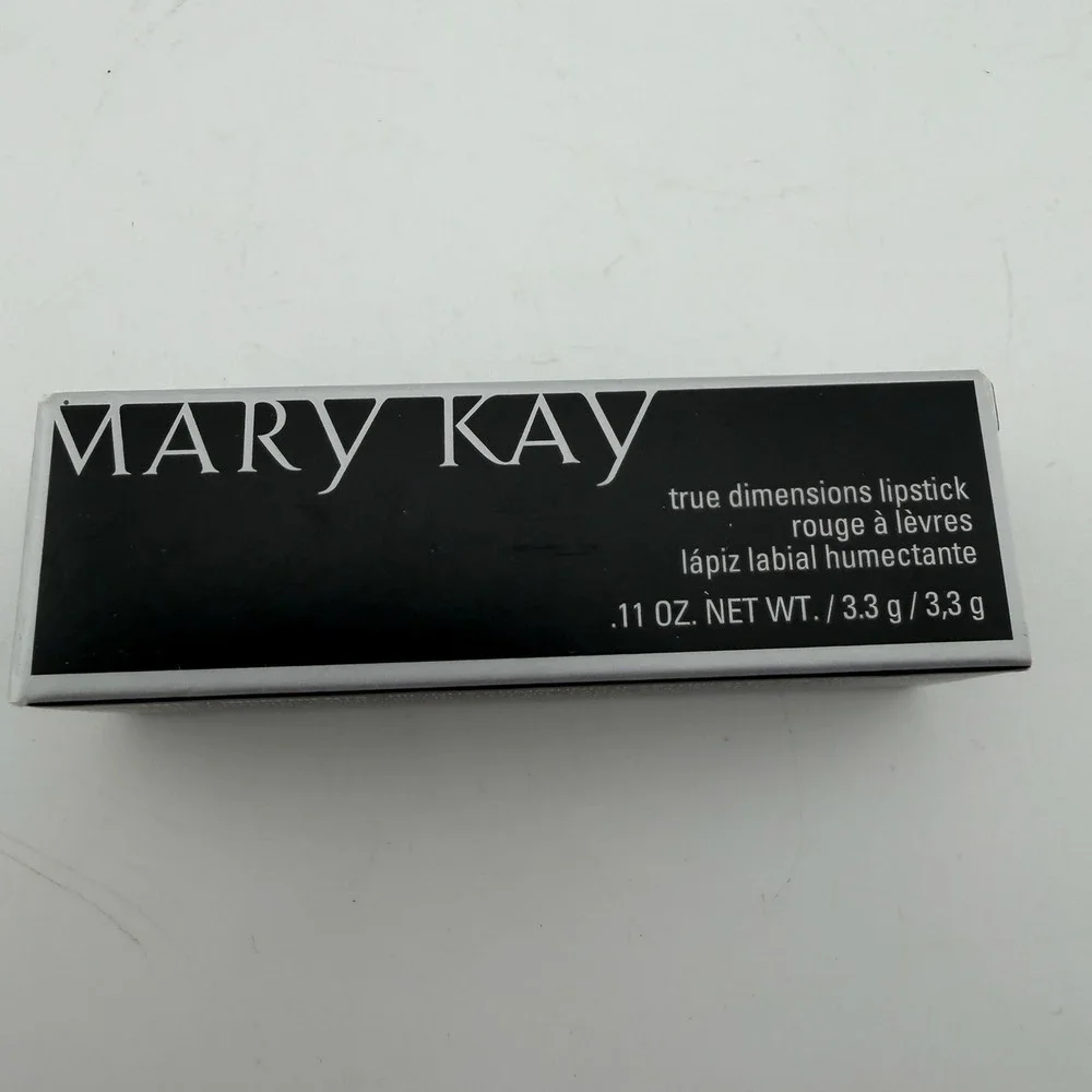 Mary Kay True Dimensions Lipstick .11oz 